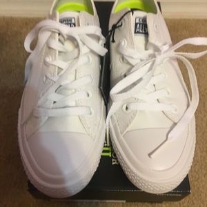 Converse White Size 7.5